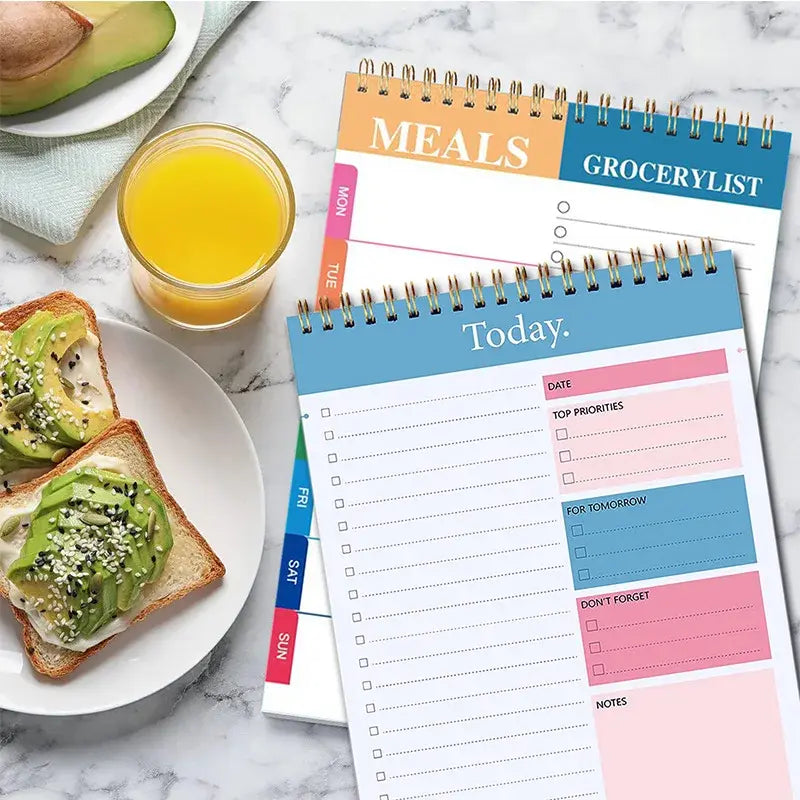 52 Pages Weekly Meal Planner